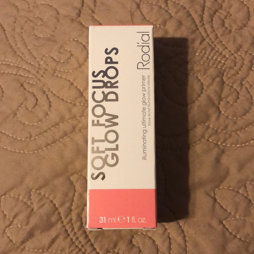 Rodial Soft Focus Glow Drops